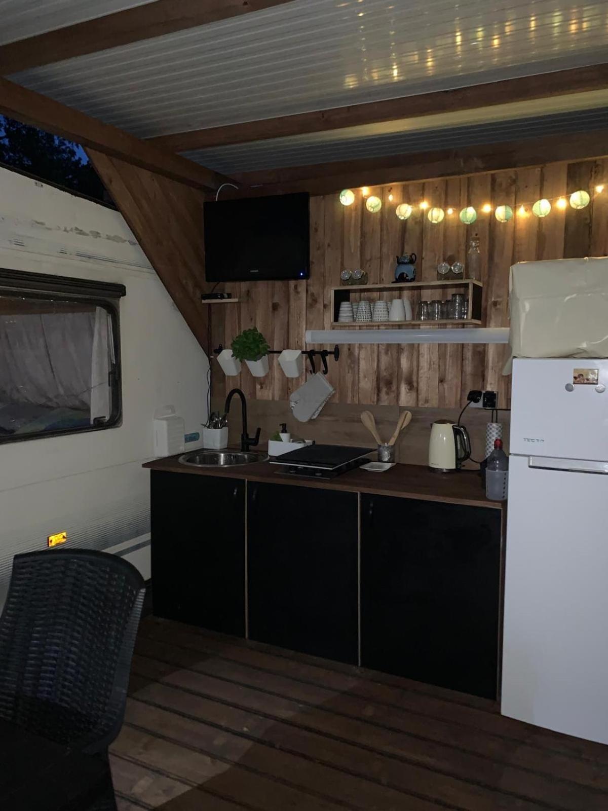 Large Camper In The Olive Grove Ξενοδοχείο Banjole Εξωτερικό φωτογραφία
